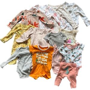 Baby Girl bundle of clothes newborn size - pajamas, sleepers, rompers, & more
